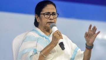Mamata Banerjee, Mamata Banerjee latest news, Mamata Banerjee apologises to president 