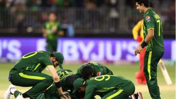 Pakistan and England aim for glory