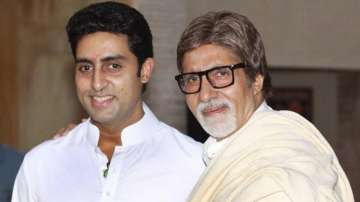 Abhishek and Amitabh Bachchan pose together