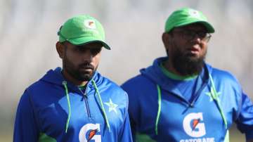 Babar Azam, Saqlain Mushtaq