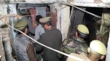 Varanasi house collapse, house collapse in Varanasi, Varanasi house collapse death toll, cylinder bl