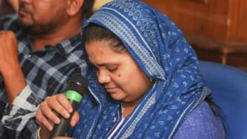 Bilkis Bano, who was gang-raped during the 2002 riots, gets emotional while addressing a press conference 
