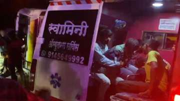 Bus carrying students overturns in Raigad, children sustain injuries, Maharashtra Bus  overturns, bu