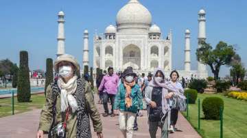 Covid-19: Screening of tourists begins at the Taj Mahal and other tourist sites in Agra 