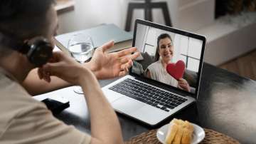 Keep things exciting while dating long distance