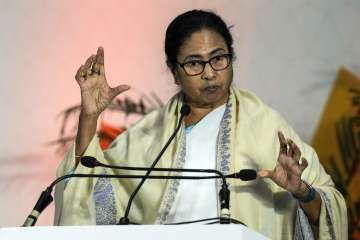 Mamata Banerjee targets Centre over Joshimath crisis