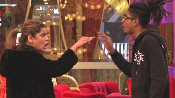 Archana Gautam and MC Stan get into an ugly fight