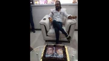 Shiv Sena leader Nilesh Paradkar, Chhota Rajan's birthday