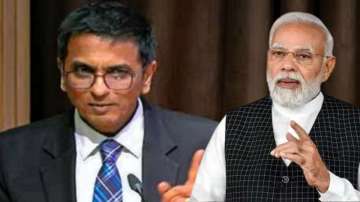 Chief Justice D Y Chandrachud (L) and PM Modi (R)