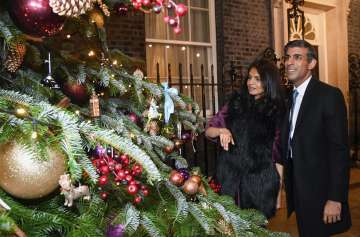 UK PM Sunak with wife Akshata Murty