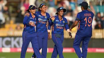 India face Australia in semifinal