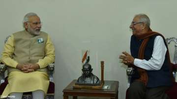 Former Gujarat governor OP Kohli and PM Narendra Modi. (FILE PIC)