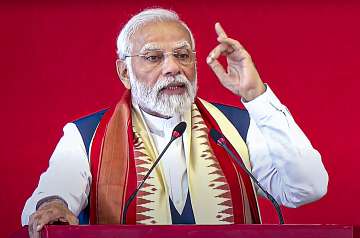 Karnataka: PM Modi lambasts political parties for not making efforts to support Indian languages