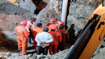 Maharashtra: 5-year-old boy rescued from borewell after 8 hours of operation dies during treatment
