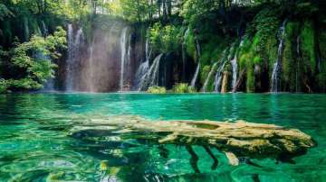 World's most beautiful waterfalls you must see once in a lifetime 