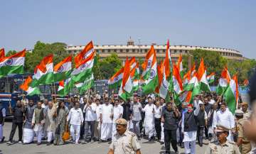 Tiranga March, opposition parties, 