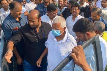 Bihar: CBI conducts raids on Lalu Prasad’s aide Kiran Devi in land for jobs case