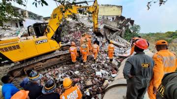 Maharashtra Bhiwandi godown collapse 