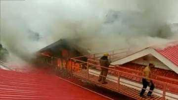 Shimla hospital catches fire