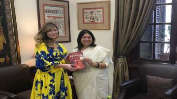 Ukraine's First Deputy Foreign Minister Emine Dzhaparova and Minister of State for External Affairs and Culture Meenakshi Lekhi.