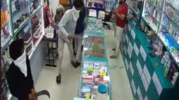 People seen attacking staff at a medical shop with machetes in Maharashtra 