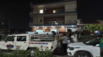 Punjab Police raids Mohali hideout, detains close aides of Amritpal Singh: Sources