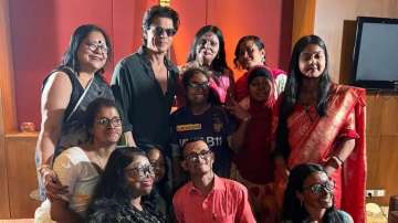 Shah Rukh Khan latest photos