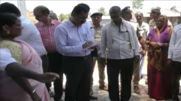 Davanagere DM met relatives of those who were stranded in Sudan