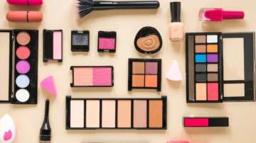 makeup basics for beginners