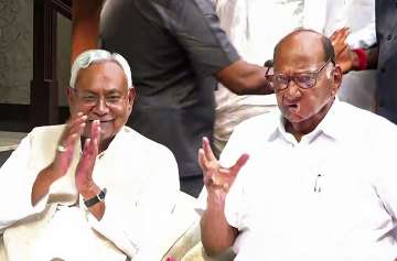 Nitish projects Pawar as PM face but NCP leader evaded the topic