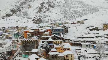 Badrinath Highway reopens, Badrinath yatra update, chamoli district, landslide Badrinath yatra 2023,