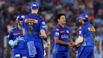 Mumbai Indians face Chennai Super Kings