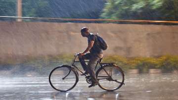 Delhi weather thunderstorm, Delhi weather, Delhi weather news, Delhi weather today, Delhi temperatur