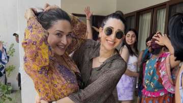 Madhuri Dixit and Karisma Kapoor dance Balam Pichkari.