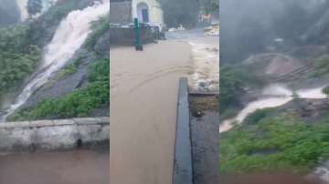 Extremely heavy rainfall to lash parts of Gujarat