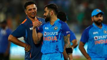 Rahul Dravid and Virat Kohli during India's T20I series against Australia in September 2022