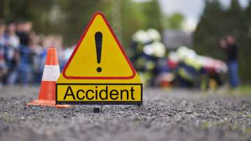 Nine killed, six injured in road accident in Pratapgarh