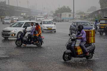 Rain lashes parts of Delhi as maximum temperature settles at 32°C