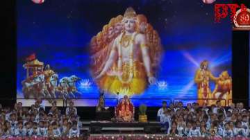 10,000 people recite 'Bhagavad Gita' together in Texas