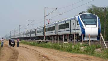 Karnataka: Stones pelted at Dharwad-Bangalore Vande Bharat near Davangere Railway station 