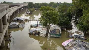 Weather Updates: Fresh rain lashes Delhi; Arvind Kejriwal confirms Yamuna's receding water levels 