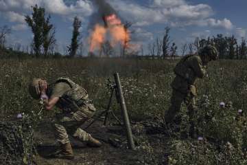 Seven killed, 110 injured in fresh Russian shelling of Ukrainian city 