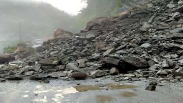 Badrinath National Highway blocked, Badrinath nh CLOSED, debris pile up, landslide, Nandaprayag Chhi