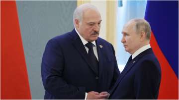Belarusian President Alexander Lukashenko with his Russian counterpart Vladimir Putin