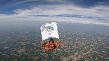 IAF Wing Commander skydiving