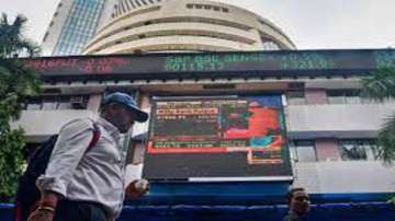 Sensex drops by 200 points, Nifty ends below 19,700