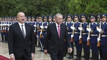 Turkish President Recep Tayyip Erdo?an with his Azerbaijan counterpart Ilham Aliyev