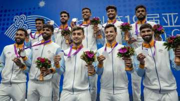 Indian men's badminton team won a Silver medal after losing the final 2-3 to China