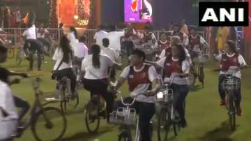 People play ‘Bicycle Garba’ on first day of Navratri in Surat 