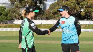 Meg Lanning and Tahlia McGrath during the toss on Oct 21, 2023